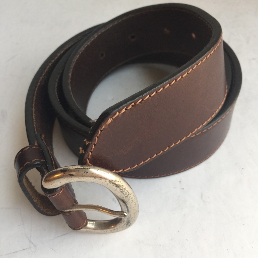 VINTAGE EDDIE BAUER BROWN LEATHER BELT